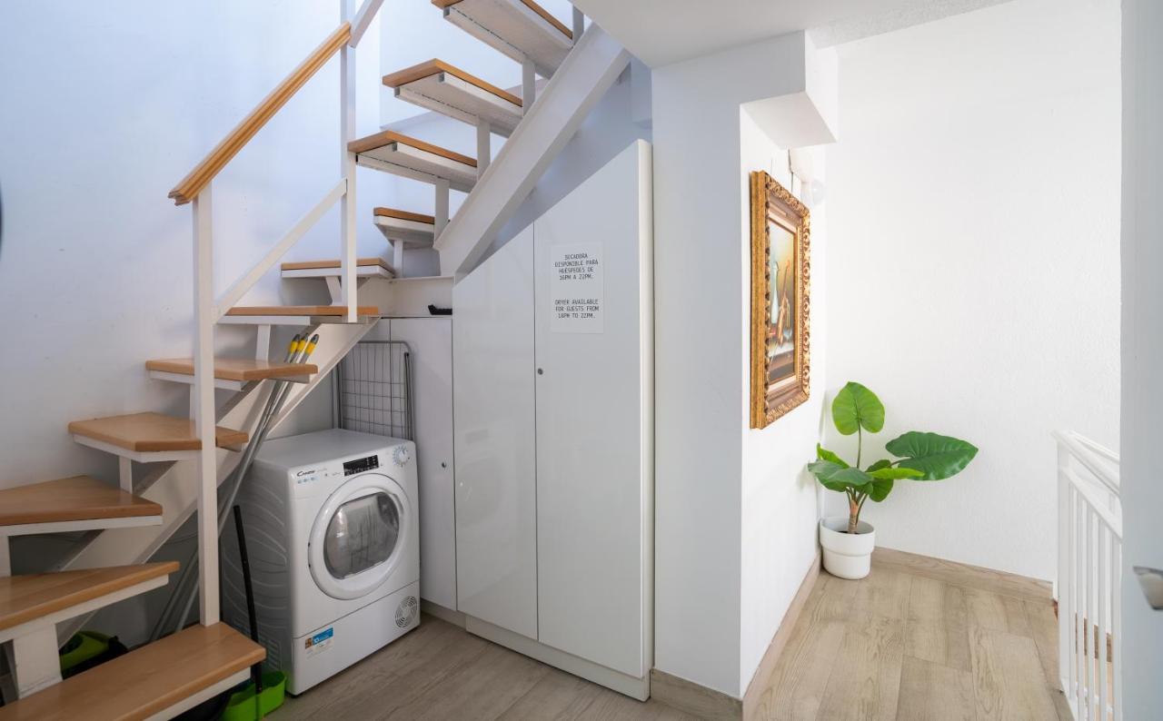 Playa Carihuela Apartamentos El Carmen Torremolinos Ngoại thất bức ảnh