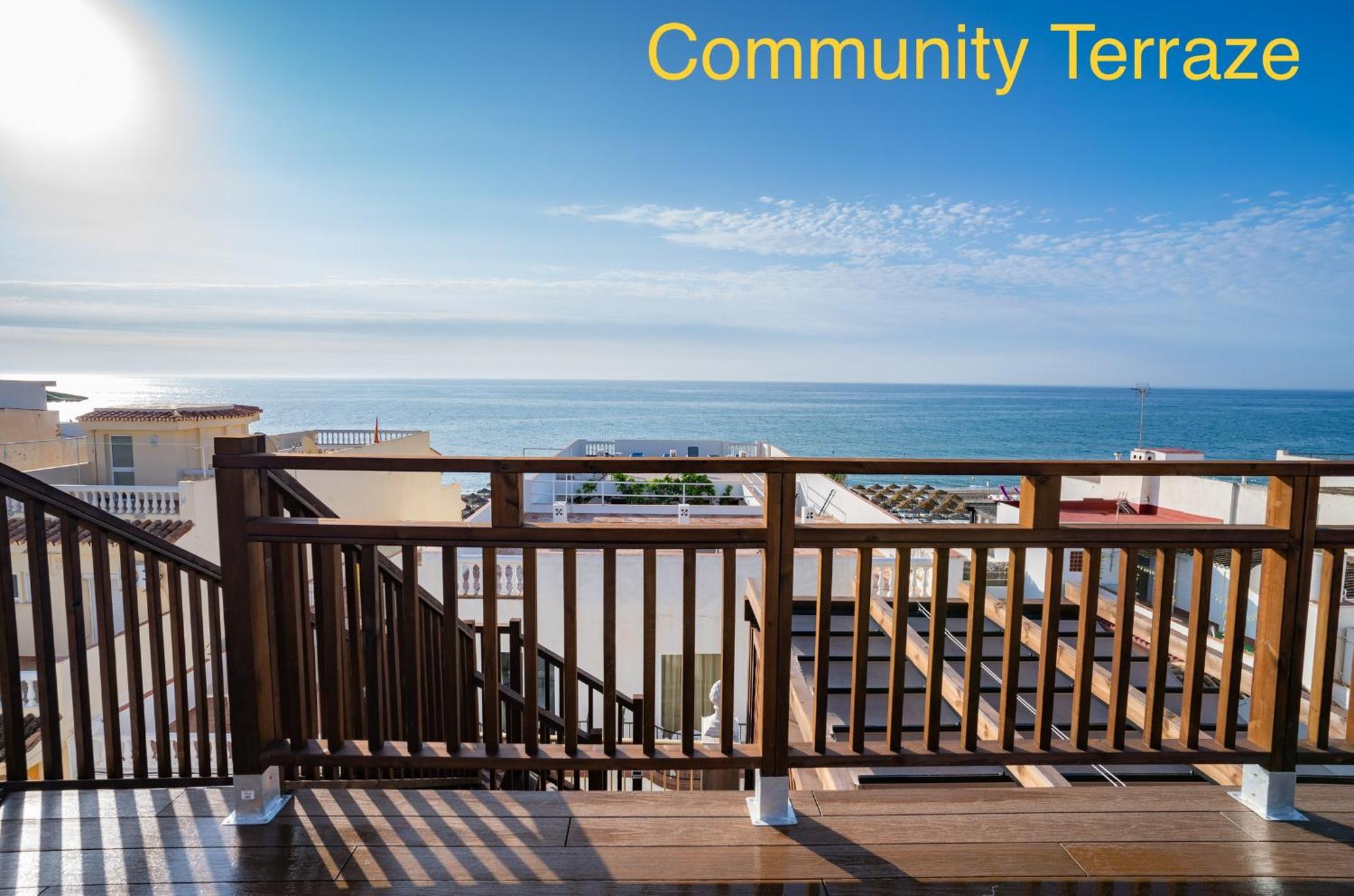 Playa Carihuela Apartamentos El Carmen Torremolinos Ngoại thất bức ảnh