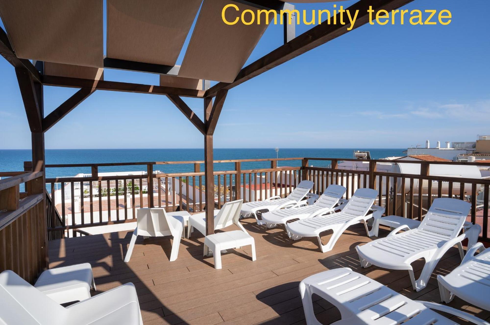Playa Carihuela Apartamentos El Carmen Torremolinos Ngoại thất bức ảnh