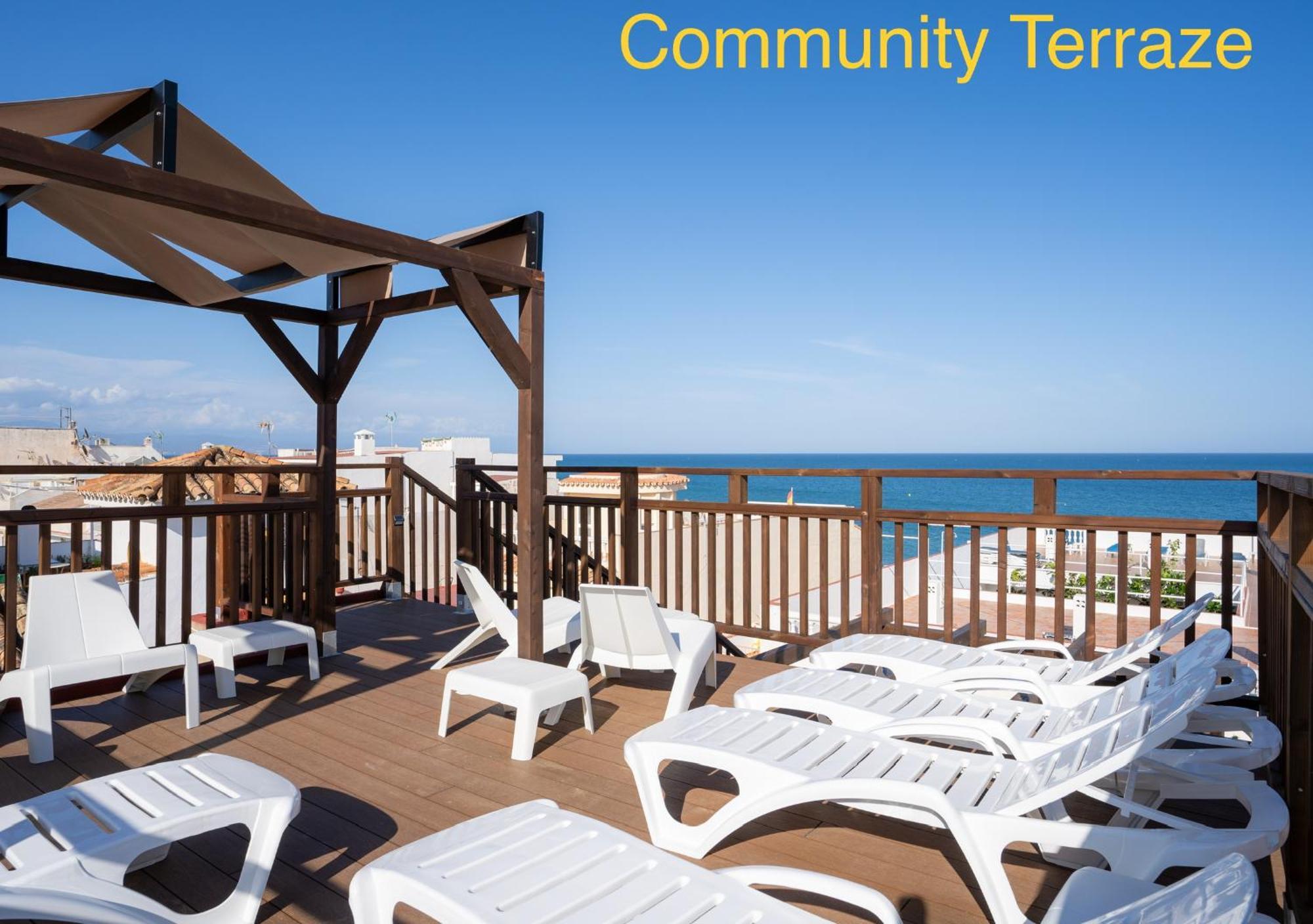 Playa Carihuela Apartamentos El Carmen Torremolinos Ngoại thất bức ảnh