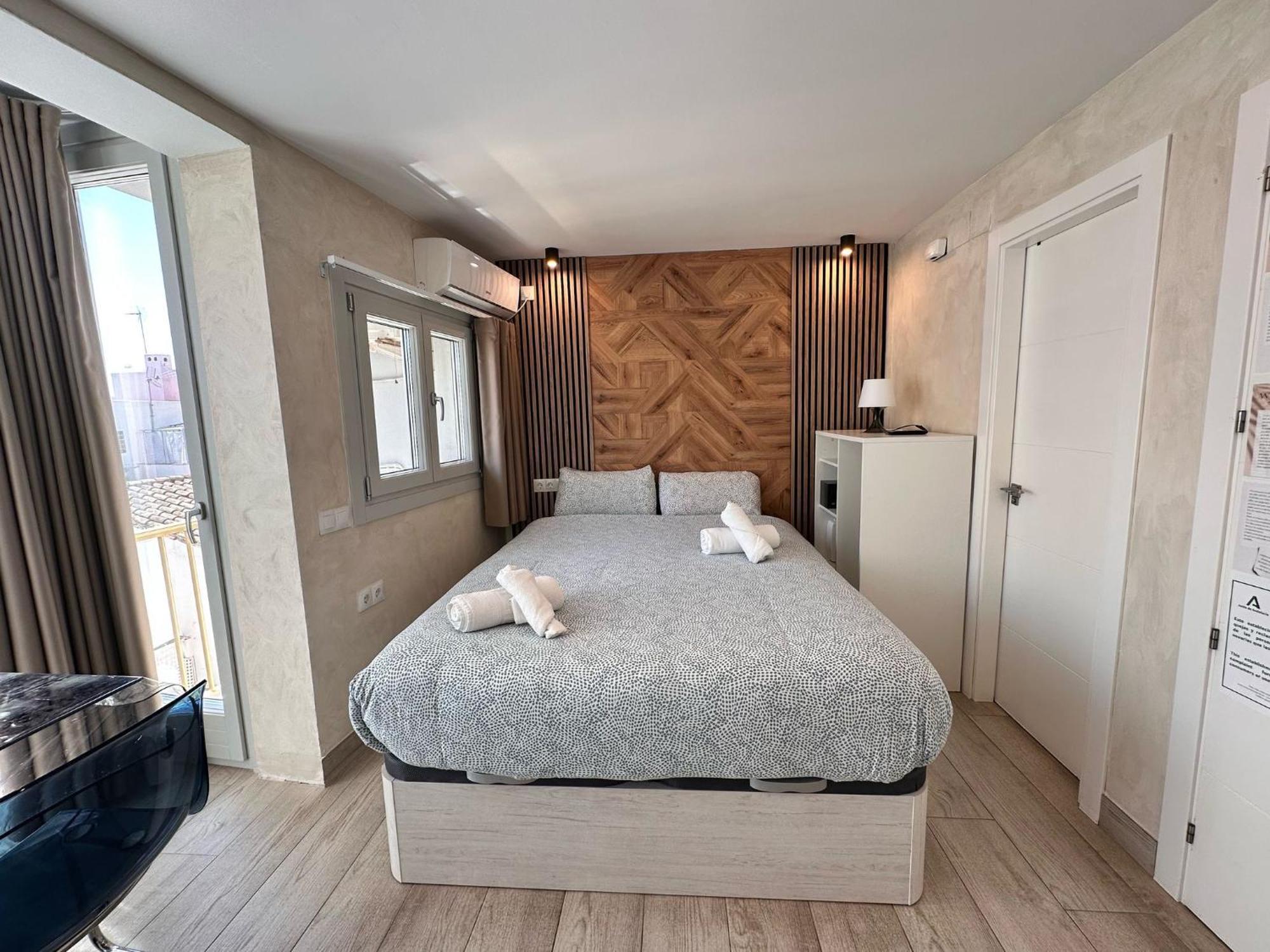 Playa Carihuela Apartamentos El Carmen Torremolinos Ngoại thất bức ảnh